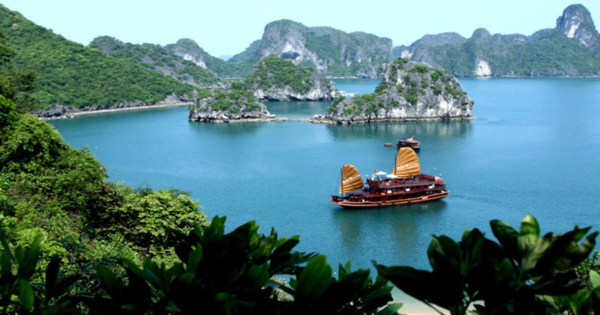 hanoi bay